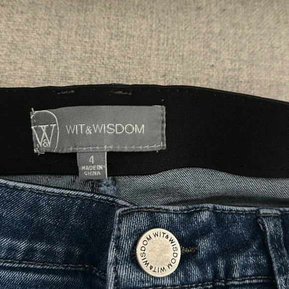 Wit & Wisdom Retro Bermuda-Short Jeans​ - Picture 3 of 5